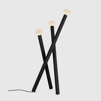 Nordic Floor Lamp Creative Orange Tripod Standing Lamp Artistic Room Decoration Simple Lounge Designer Lamp