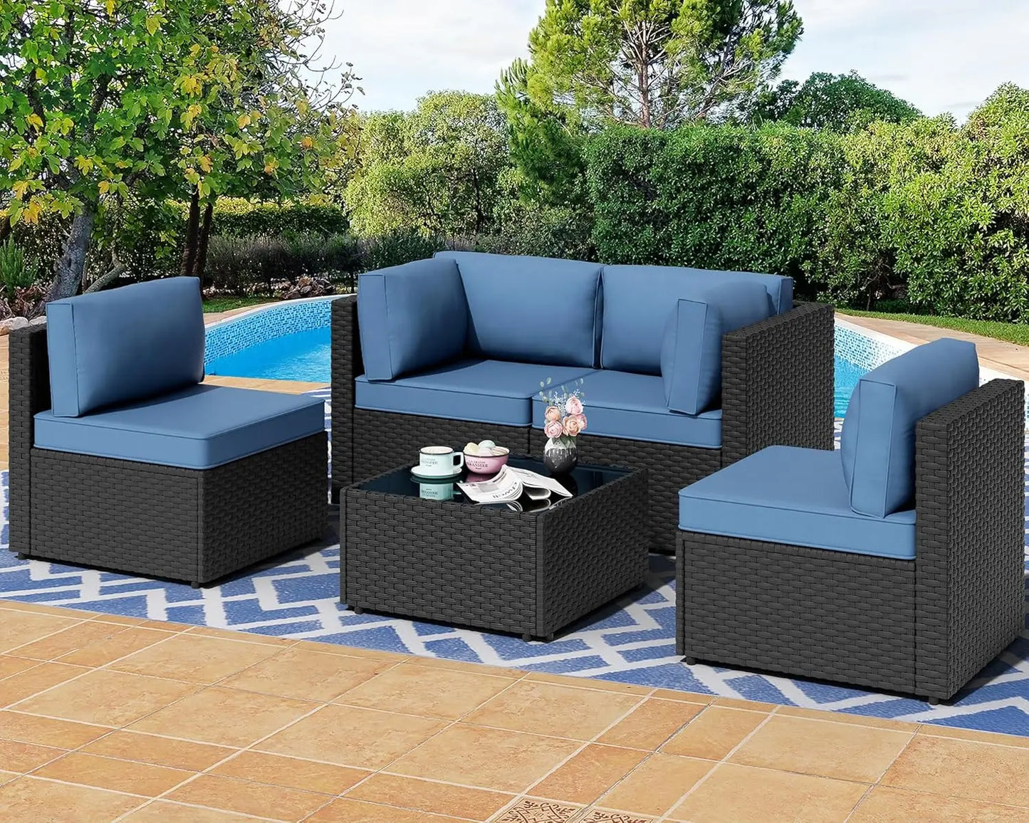 Outdoor PE Wicker Sectional Sofa Set With Coffee Table